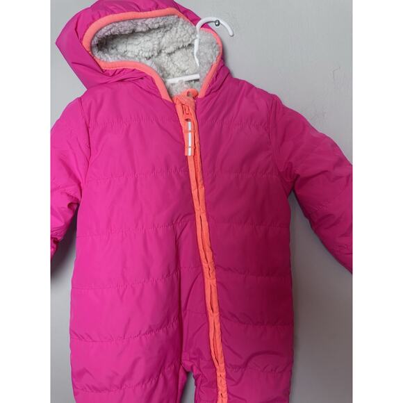 Cat & Jack Baby Girl Hot Pink One Piece Snowsuit Bunting Puffer Size 9 Months - Picture 2 of 6